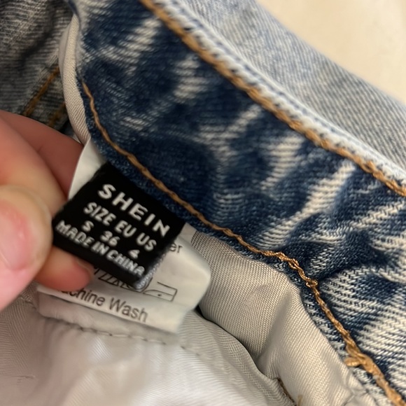 Jeans - Picture 6 of 6